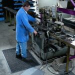 Mata gastronomiczna czerwona (91x152cm)