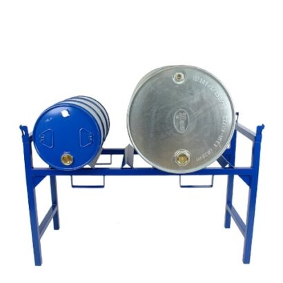 Stalowy stojak na trzy beczki 60l